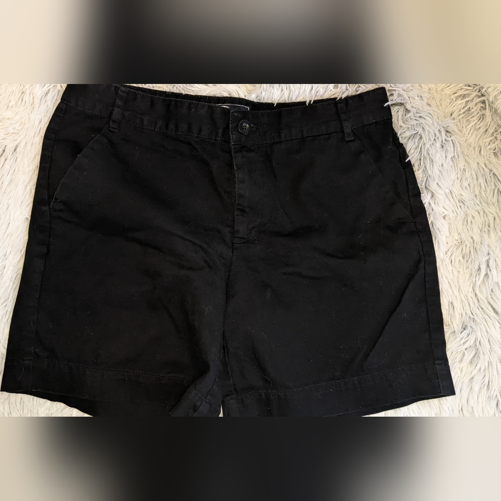 American Living black shorts. Size 6, 6".